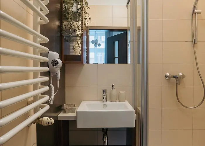 Expo Apartmanhotel 4*