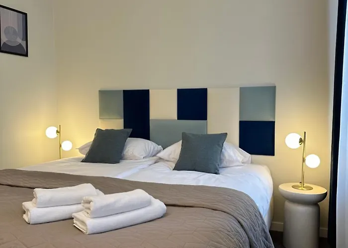 Expo Apartmanhotel 4*